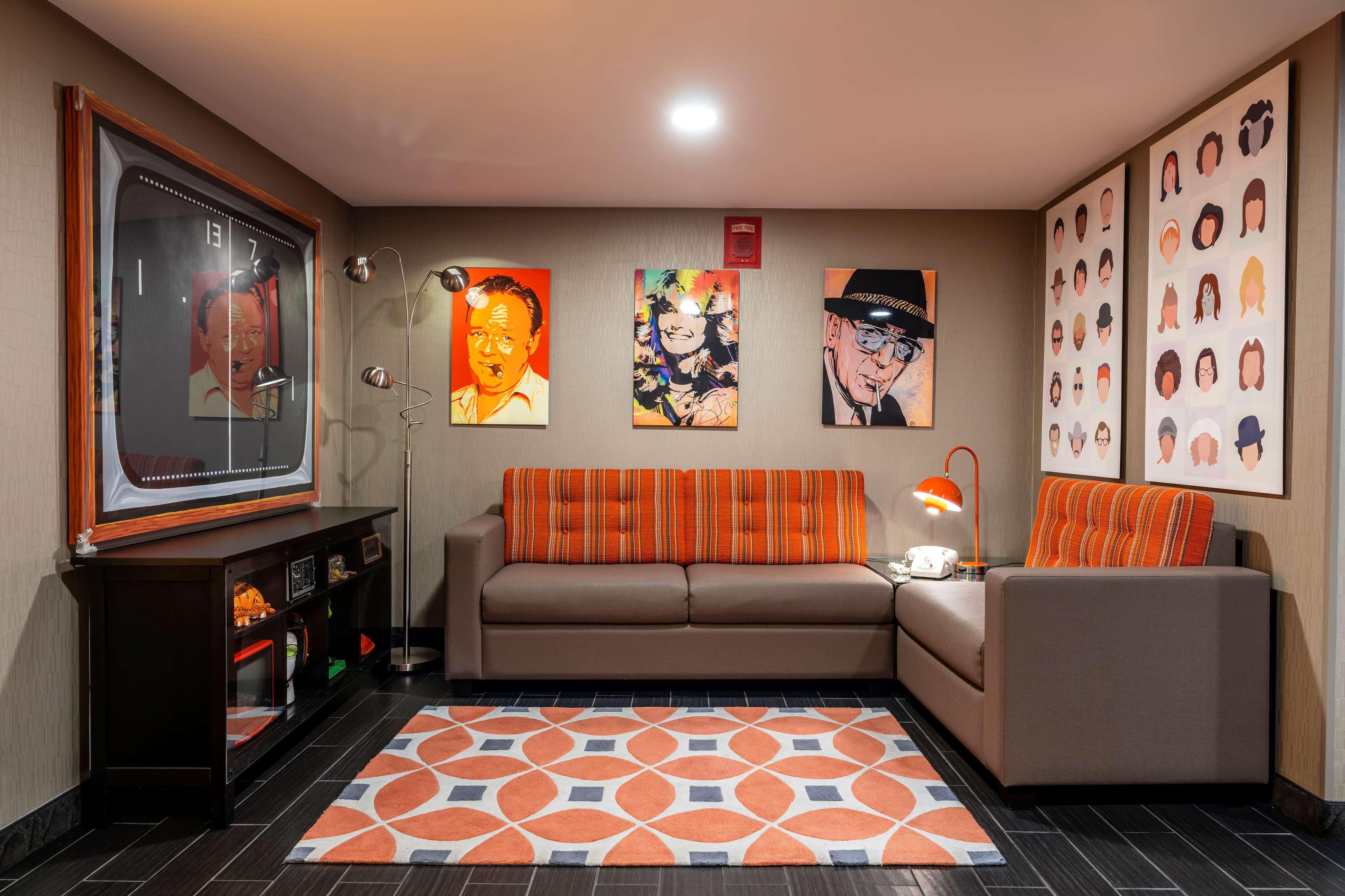 The Verve Boston Natick, Tapestry Collection By Hilton Eksteriør bilde